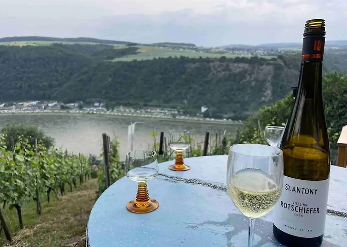 Mitten In Und Doch Im Gruenen: Schoenes Und Modernes *