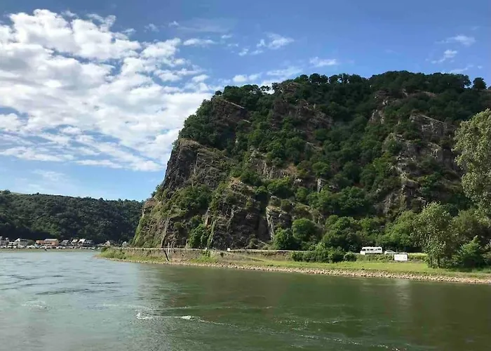 Mitten In Und Doch Im Gruenen: Schoenes Und Modernes Apartamento *